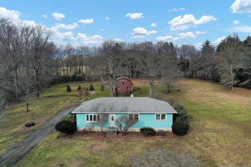 45 Isaiah Smith Ln, Morris, CT 06763-1507