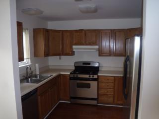1607 Helena Ave, Norfolk VA  23505-2925 exterior