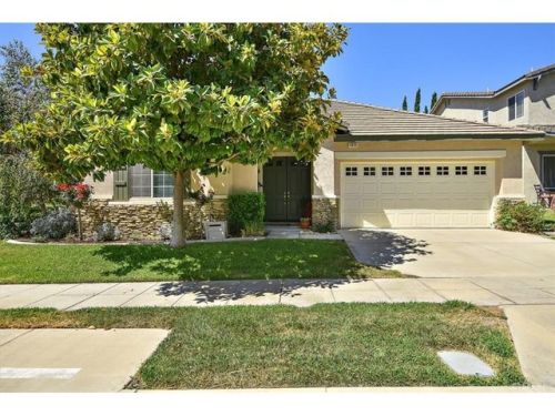 1811 Pinnacle Way, Upland CA  91784-9227 exterior