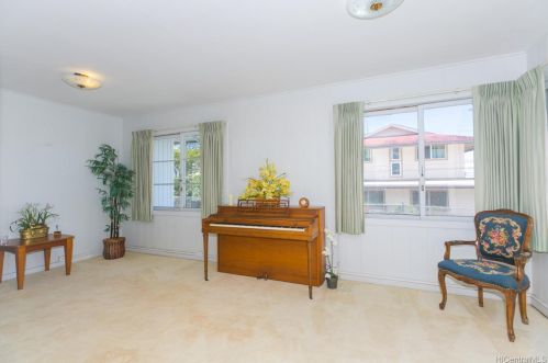 1635 Alaneo St, Honolulu, HI 96817-2915