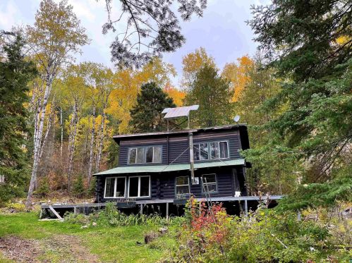 160 Whippoorwill Ln, Hovland, MN 55606-2109