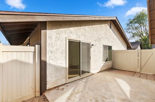 4332 Aldrich Ct, Riverside CA  92503-3202 exterior