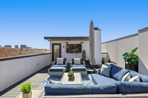 4025 Bowser Ave, Dallas TX 75219-3709 exterior