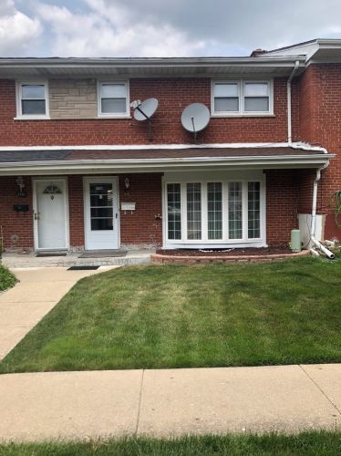 7789 Nordica Ave, Niles IL  60714-3311 exterior