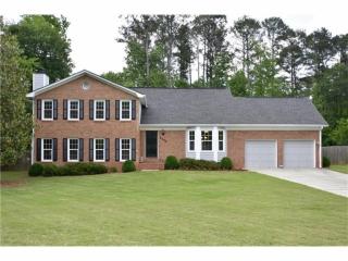 2460 Prince Howard Way, Marietta GA  30062-4527 exterior