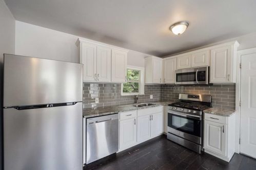 402 48th St, Austin, TX 78751-2505