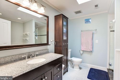 716 Silver Spring Ave, Silver Spring MD 20910-4615 exterior