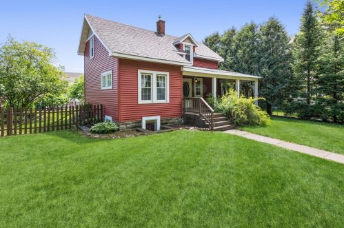 326 Ashland St, Spectacle Lake, MN 55008-1117