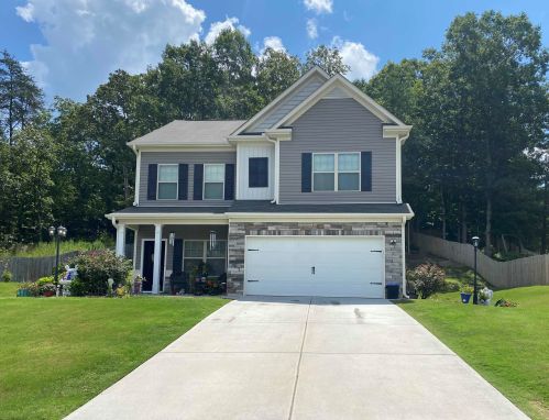 137 Arbor Chase Pkwy, Rockmart, GA 30153-8225