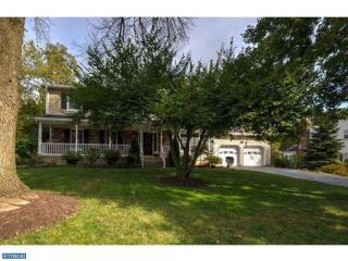 37 Springwood Dr, Trenton, NJ 08648-1047
