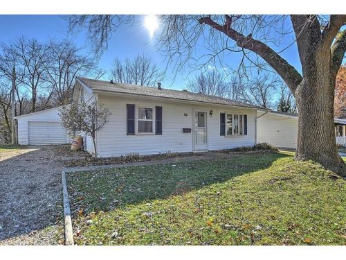 86 Phillips Dr, Decatur, IL 62521-5454