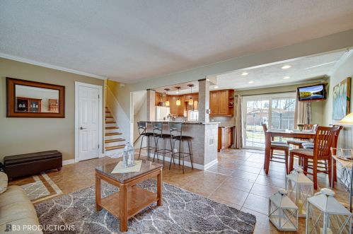 10348 Kathy Ct, Palos Hills, IL 60465-2039