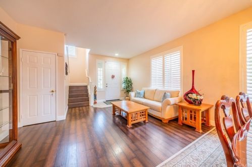 8735 Fallbrook Way, Anaheim CA  92808-3600 exterior
