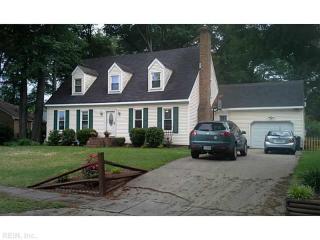 700 Winston Ter, Chesapeake, VA 23323-4235