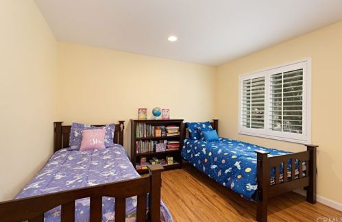 14 Brookhollow, Irvine CA  92602-0788 exterior