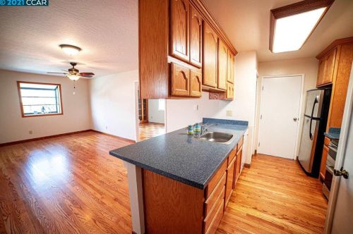 231 Elvira St, Livermore, CA 94550-3908