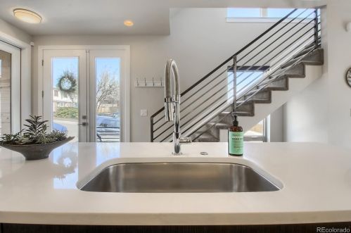1261 Xavier St, Denver CO  80204-3625 exterior