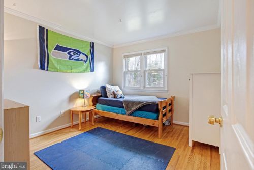 8634 Langport Dr, Springfield VA  exterior