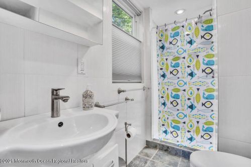 1007 Emory St, Tinton Falls NJ 07712-6026 exterior