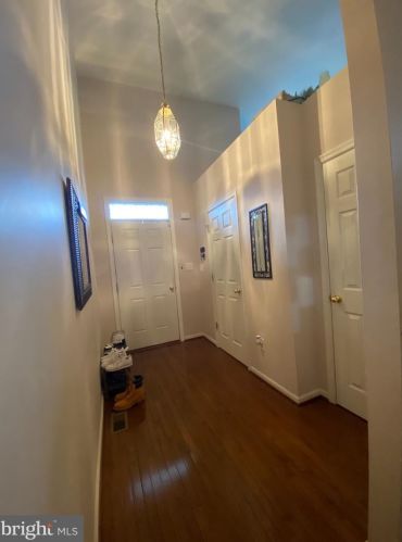 51 Tailor Ln, Erial, NJ 08081-5697