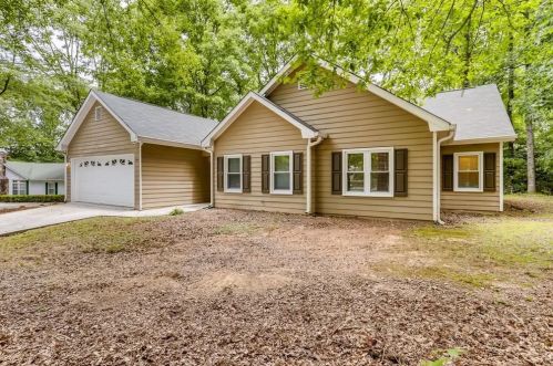 2744 Amber Springs Way, Buford, GA 30519-7401