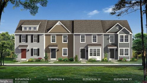 444 Lord Fairfax St, Charles Town, WV 25414-2603