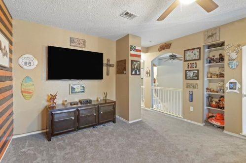 4421 Stepping Stone Dr, Fort Worth TX  76123-1869 exterior