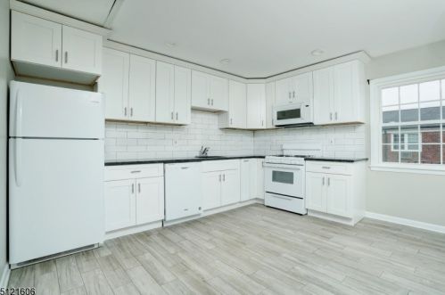519 Pitney Pl, Morristown, NJ 07960-6197