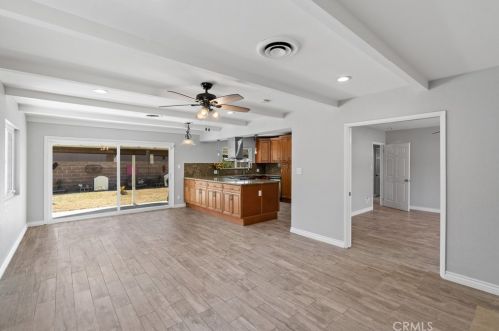 8188 Sherwood Pl, Riverside CA  92504-3440 exterior