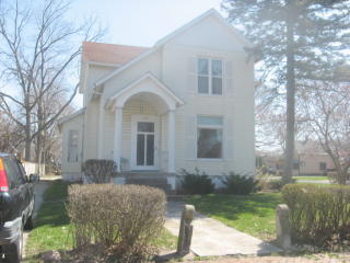 875 Willard St, Galesburg, IL 61401-2975
