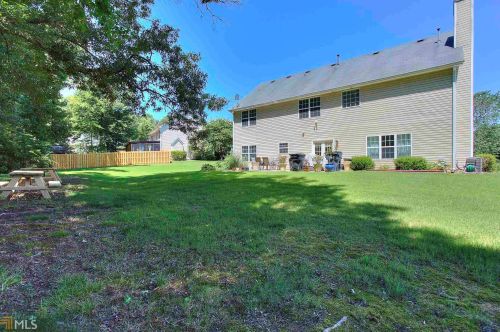 120 Melrose Creek Dr, Stockbridge GA  30281-2333 exterior