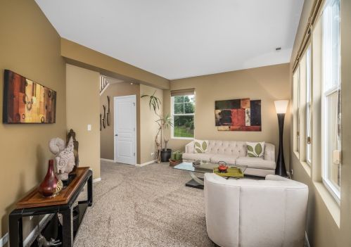 1467 Bar Harbor Ct, Pingree Grove IL  60140-2077 exterior