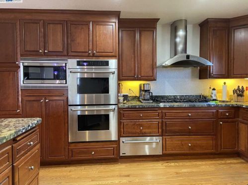 3706 Hawaii Ct, Pleasanton, CA 94588-4914