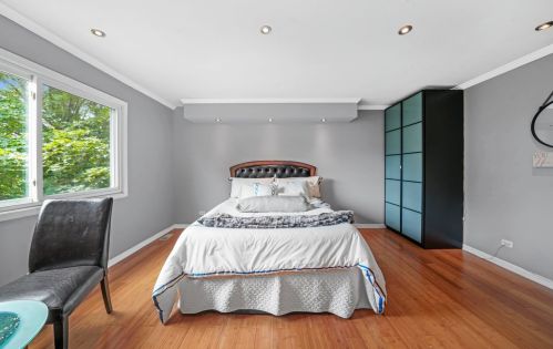 1445 Shaman Dr, Lemont IL  60490-5572 exterior