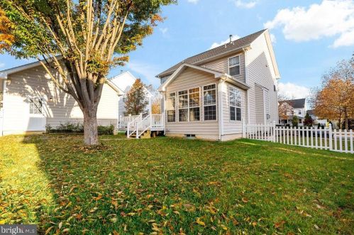 409 Prospect Hl Blvd, Charles Town WV 25414-5497 exterior