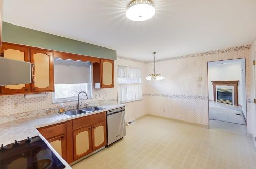 6224 Elkwater Ct, Cincinnati OH 45248-3903 exterior