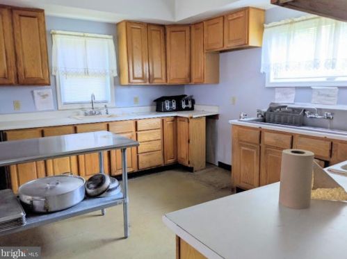 343 North St, Carlisle PA  17013-2430 exterior