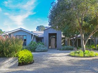5493 Oak Trl, Carmel, CA 93923-7962