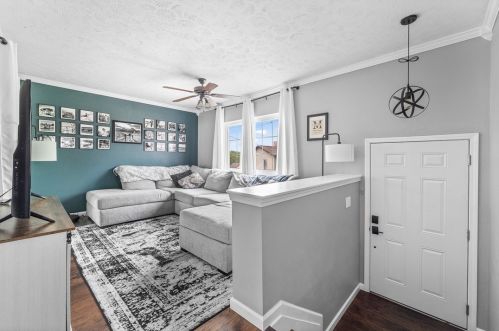 604 Lincoln St, Rochester, PA 15074-1406