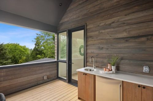 454 Beverly Rd, Atlanta GA  30309-2731 exterior