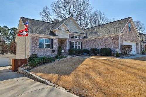 1004 Monticello Dr, Monroe, GA 30655-7700