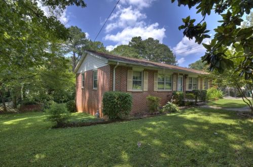 1109 Azalea Cir, Marietta, GA 30062-3132