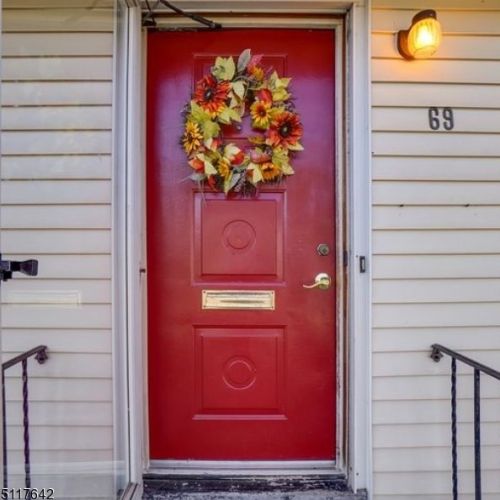 69 Jacob St, Bloomfield, NJ 07003-3124
