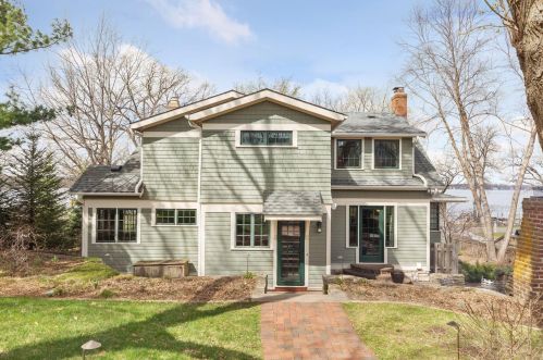 5251 Bald Eagle Blvd, Saint Paul MN  55110-6532 exterior