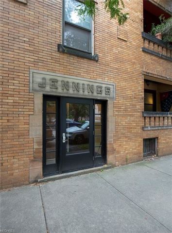 1905 Fulton Rd, Cleveland OH 44113-3347 exterior