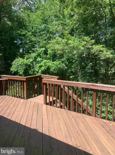 90 Woodside Ln, Princeton NJ  08540-5426 exterior