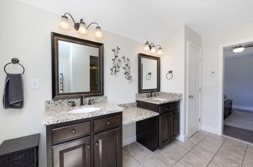 92 Brandywine Pl, Southington CT  06489-4365 exterior