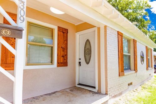 2309 Huskey St, Garland TX  75041-2546 exterior