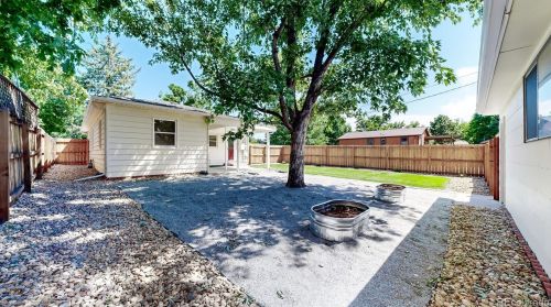 4697 Pennsylvania St, Englewood CO 80113-6915 exterior