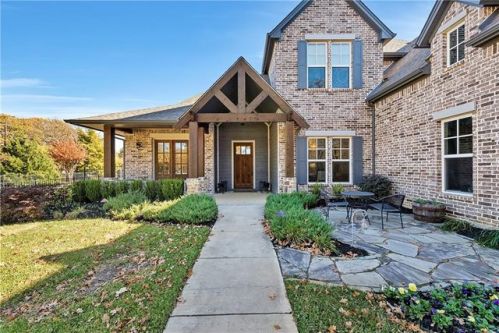 7317 Chanel Ct, Colleyville, TX 76034-8243